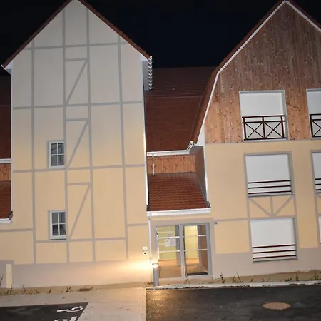 Le Saint Pierre En Baie Appt 3-4 Pers Parking Prive Apartment Exterior photo